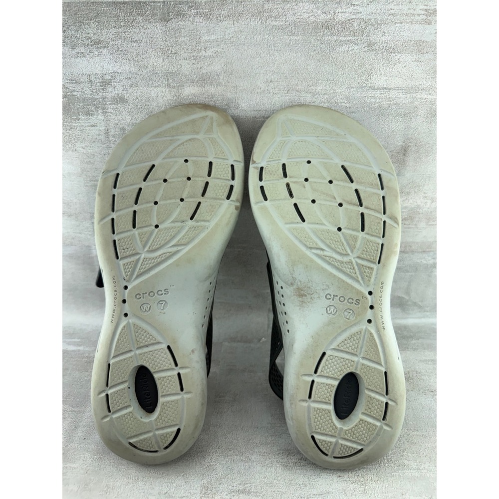 Crocs LiteRide 360 Sandals Women Sz 7 Black Grey Comfort Strappy 206711 - Picture 10 of 11